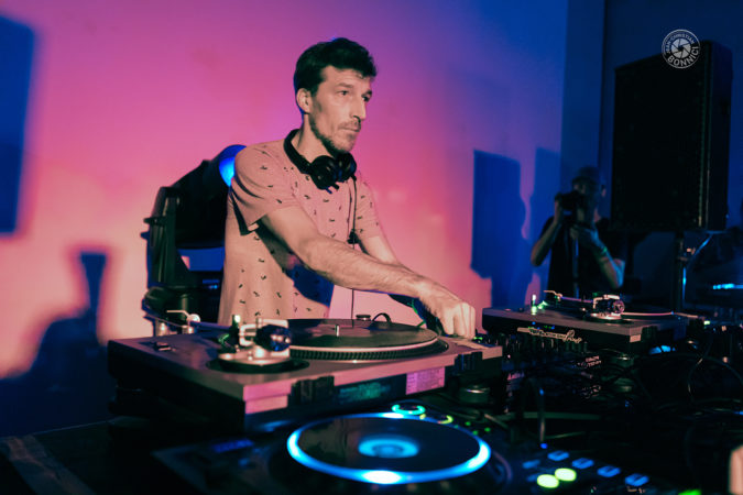 GRENIER A SEL _JCB4321