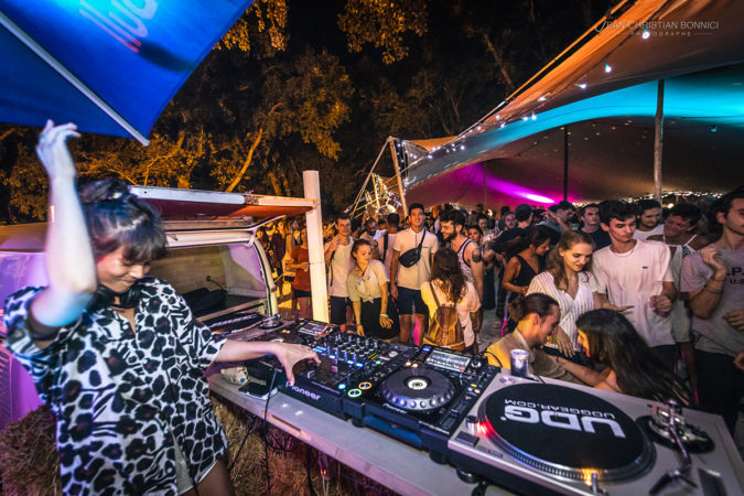 Résonance Dim _JCB2800